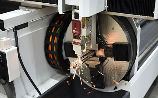 上6尊龙凯时板管一体激光切割机