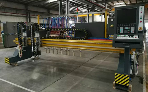 Z6尊龙凯时精密等离子数控切割机